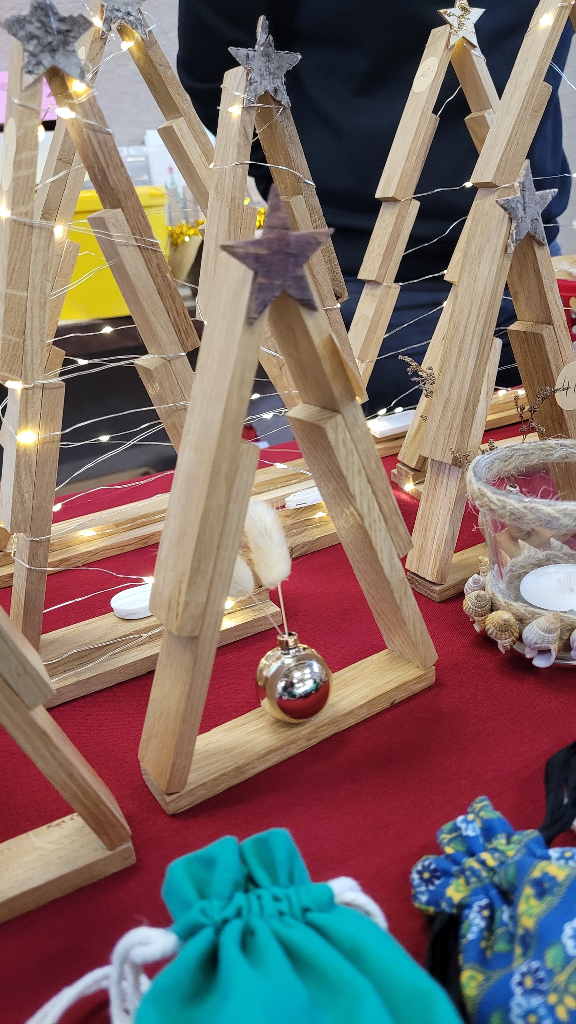 Weihnachtsb%C3%A4ume%20aus%20Holz Weihnachtsb%C3%A4ume%20aus%20Holz